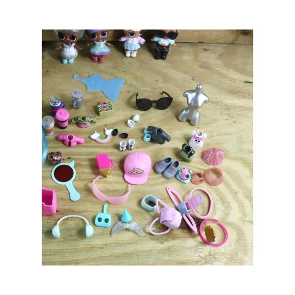 LoL Surprise Dolls Omg Lot of 77+ Dolls including minis Pieces Royal Bee Nomi - Picture 4 of 13